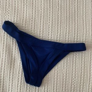 NWOT Frankie’s Bikinis SMALL cole bottoms
